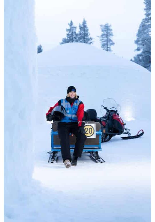 Lapland Safaris outdoor activity worker (4)